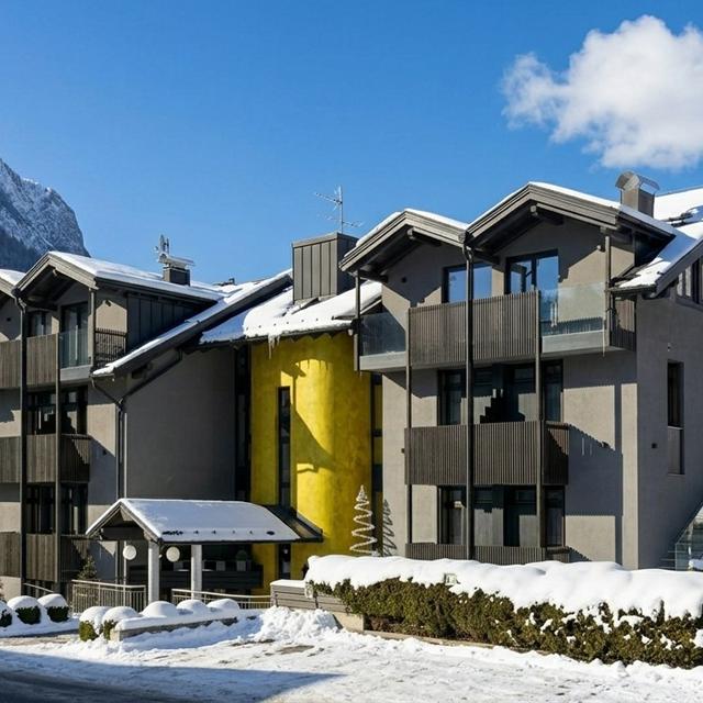 Holiday Mountain Boutique Hotel.