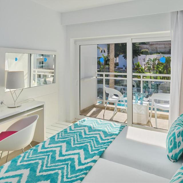 Grupotel Ibiza Beach Resort - adults only.