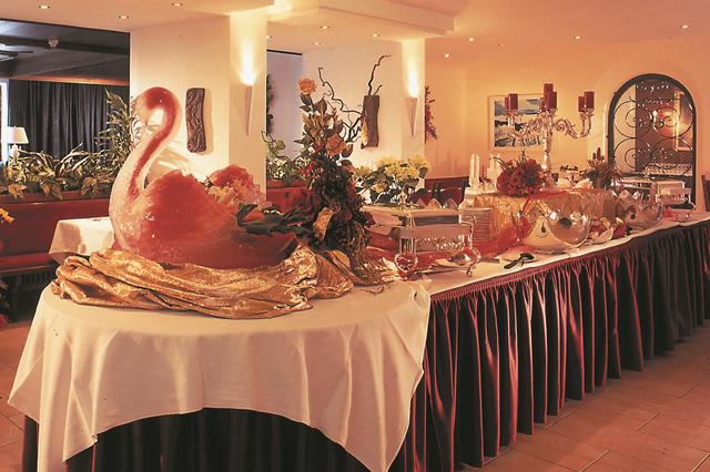 Ontspanning 4* Nauders € 1274,- ▷ skipas inbegrepen