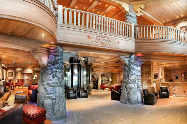 Wellness 4* Vallandry € 781,- | zwembad, fitness, wellness, hond is welkom, sauna, wifi, parkeerplaats