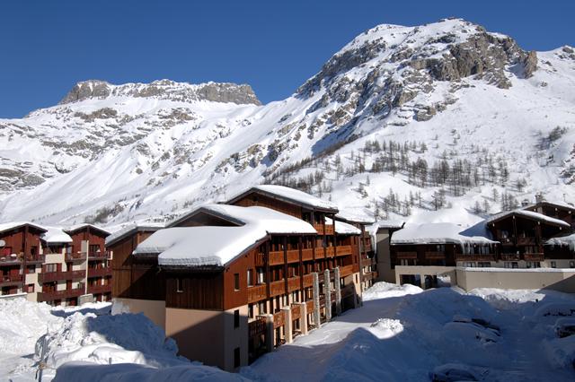 Sneeuwzeker 3* Val d'Isère - Tignes - Val d'Isère € 630,- | parkeerplaats