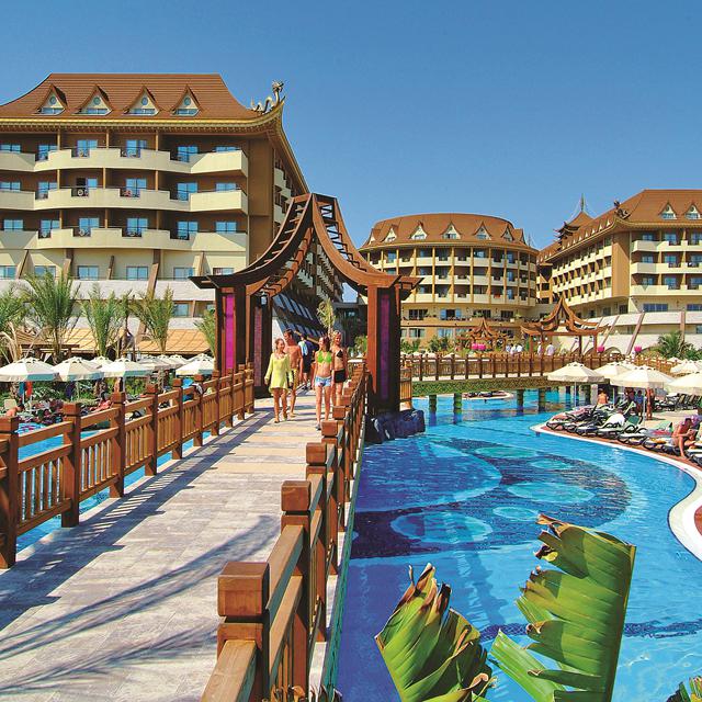 hotel-royal-dragon