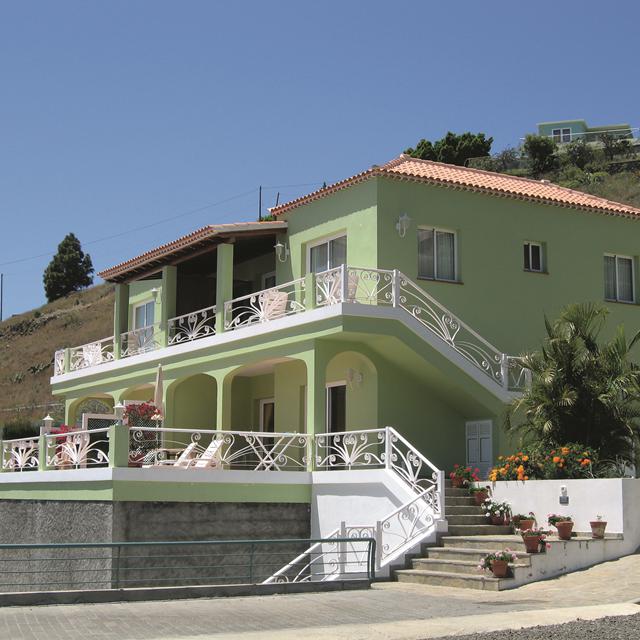 casa-azano-inclusief-huurauto
