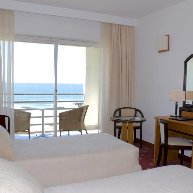 hotel-tryp-caparica-lisboa-mar