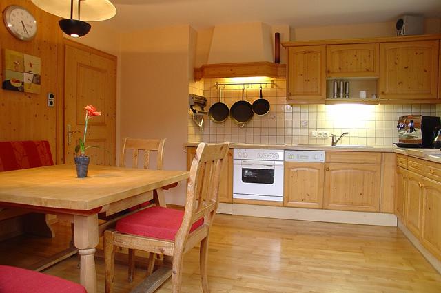 Appartement 4* Mayrhofen € 775,- ▷ restaurant(s), wifi, parkeerplaats, kluisje op kamer, hond is welkom