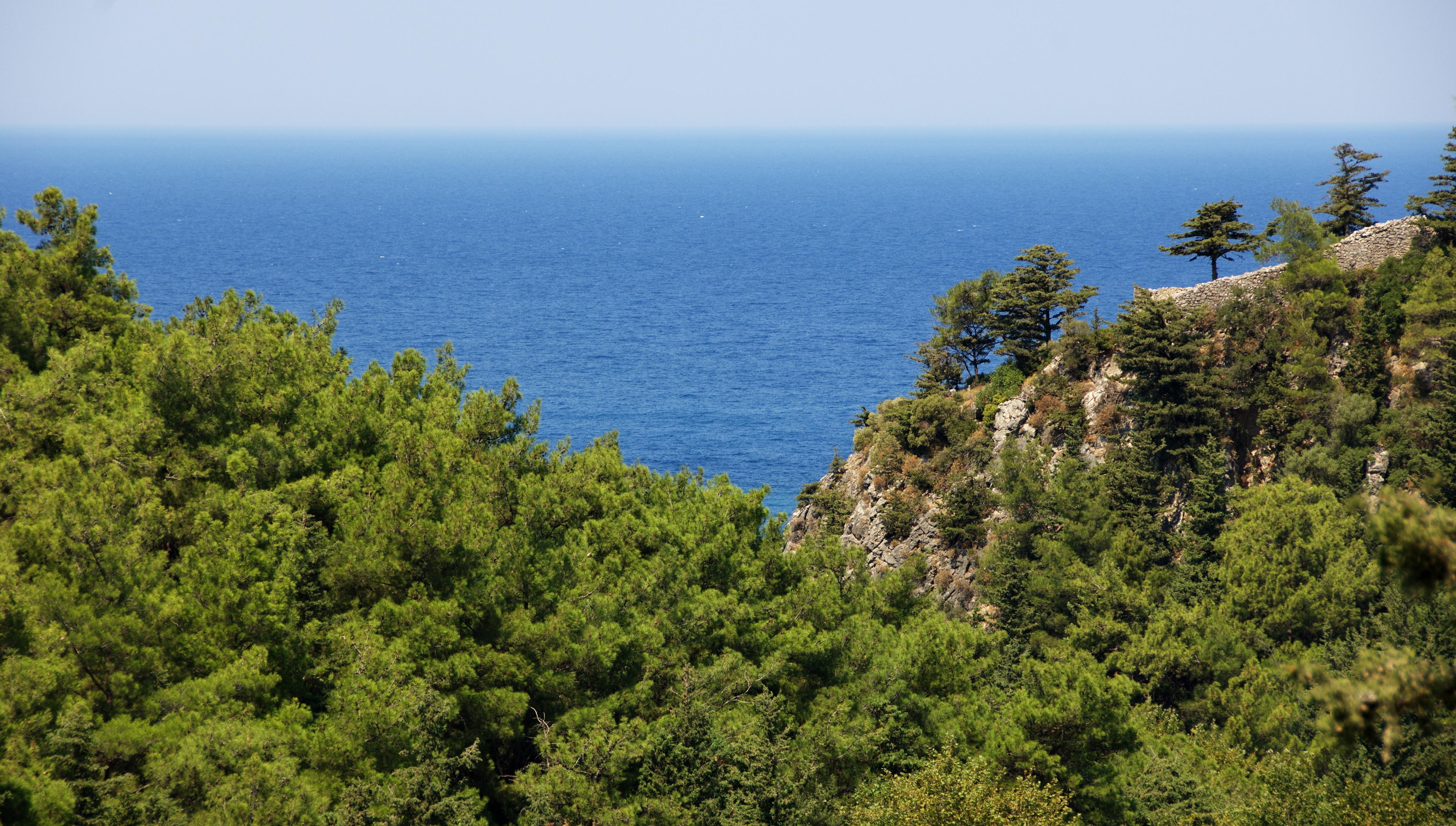 Karlovassi Foto: 2 van 4