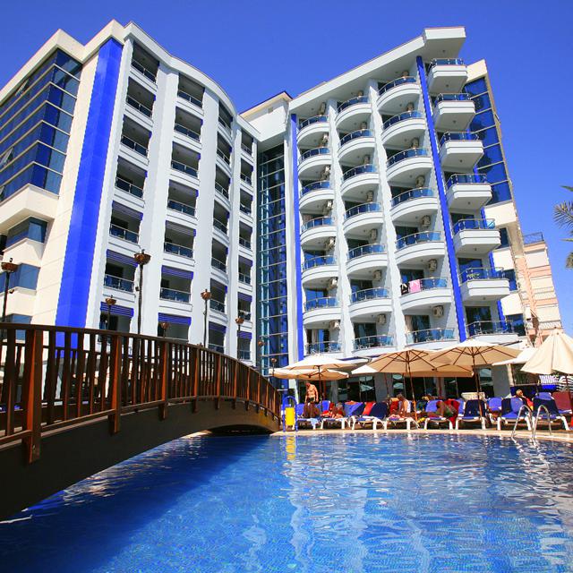 hotel-grand-zaman-garden