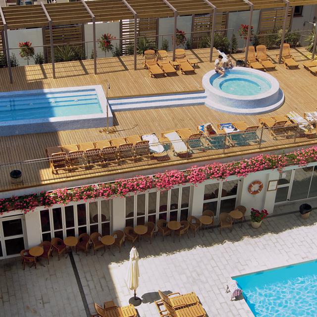 hotel-alegria-plaza-paris-spa