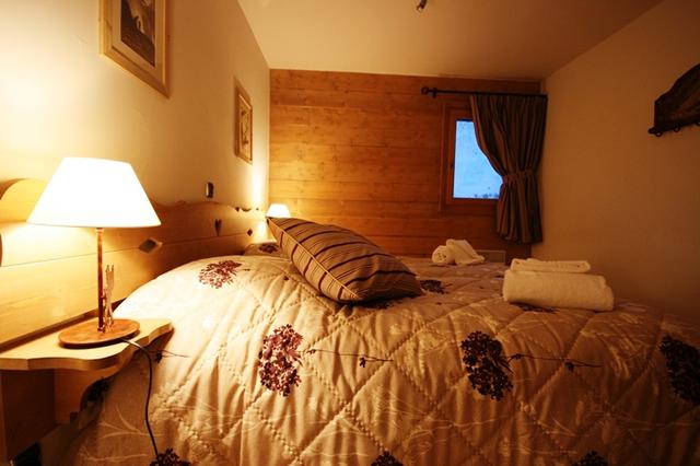 Skiën 4* Les Trois Vallées € 816,- | fitness, wifi, parkeerplaats, sauna, zwembad, restaurant(s), wellness