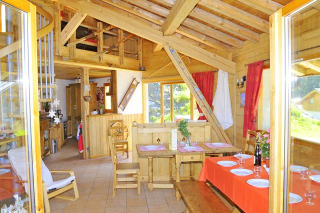 Skiën 3* Vallandry € 1405,- 【vertrek 19 april 2025】