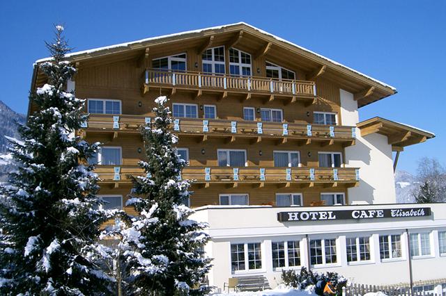 Ontspanning 4* Zillertal € 1276,- ✓ met de hele familie