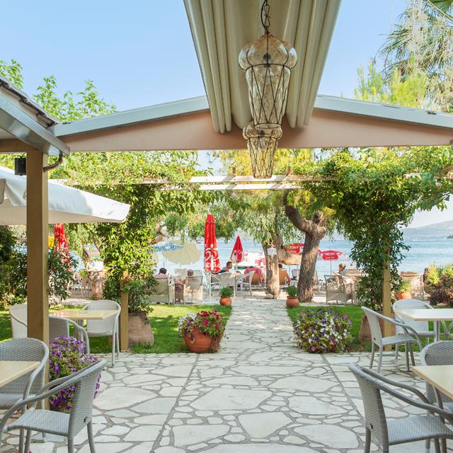 hotel-eva-beach