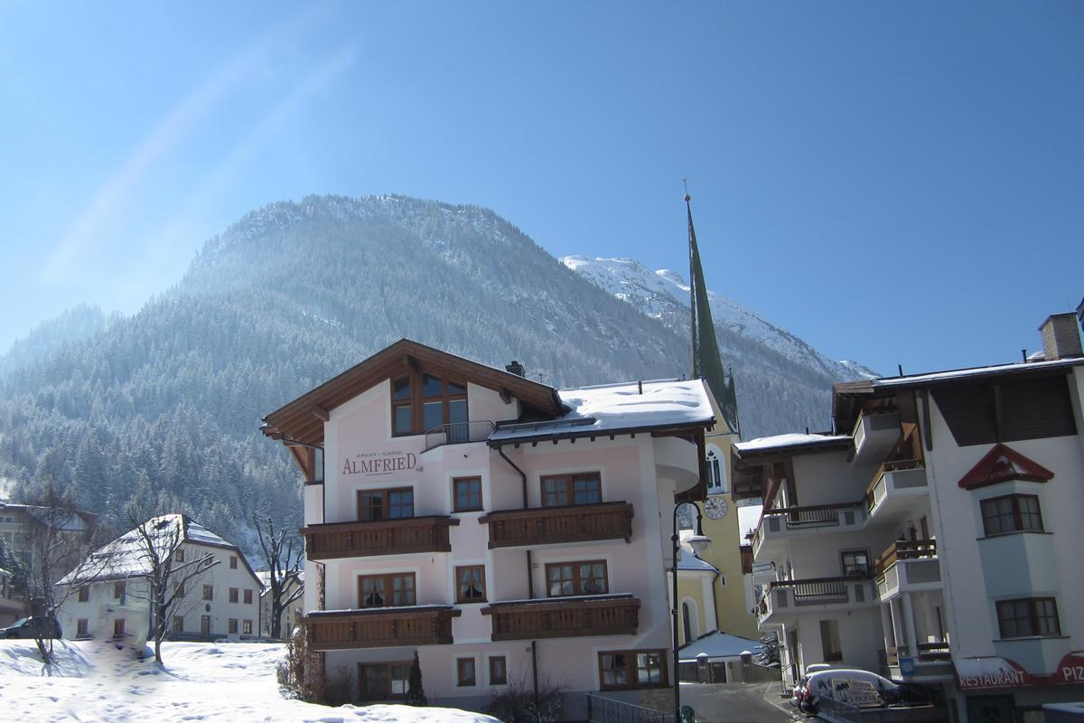 Almfried Apartments