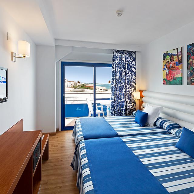 hotel-tahiti-playa-logies-en-ontbijt