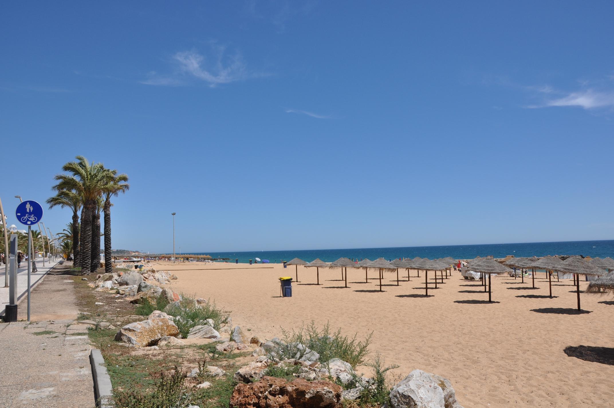 Quarteira Foto: 2 van 4