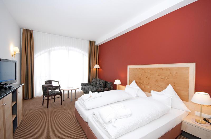 8 Dagen halfpension Hotel Amadeus