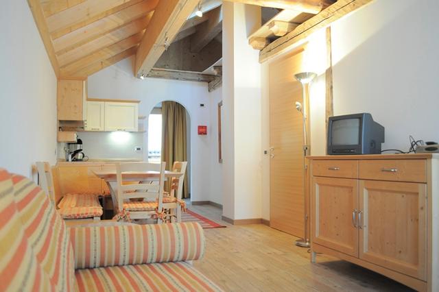 Skiën 3* Dolomiti Superski € 905,- ⁂ wifi, kluisje op kamer, parkeerplaats, restaurant(s)