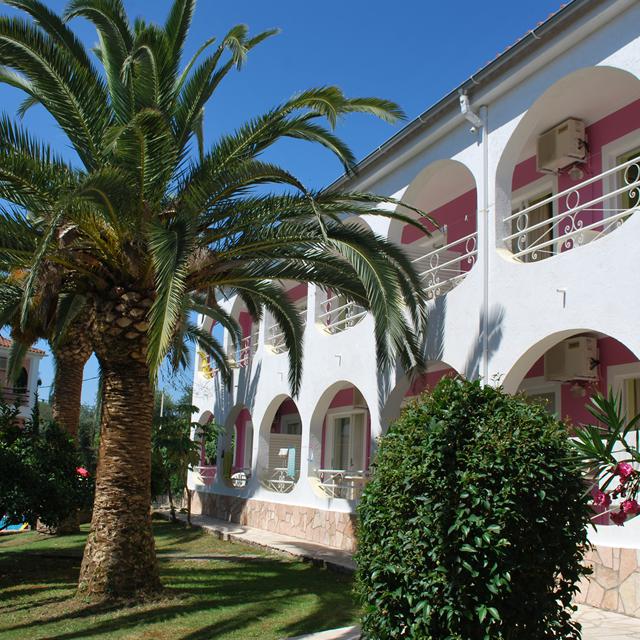 appartementen-mathraki-resort
