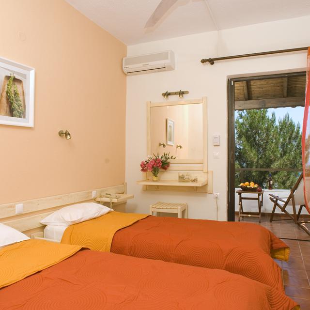 hotel-nautilus