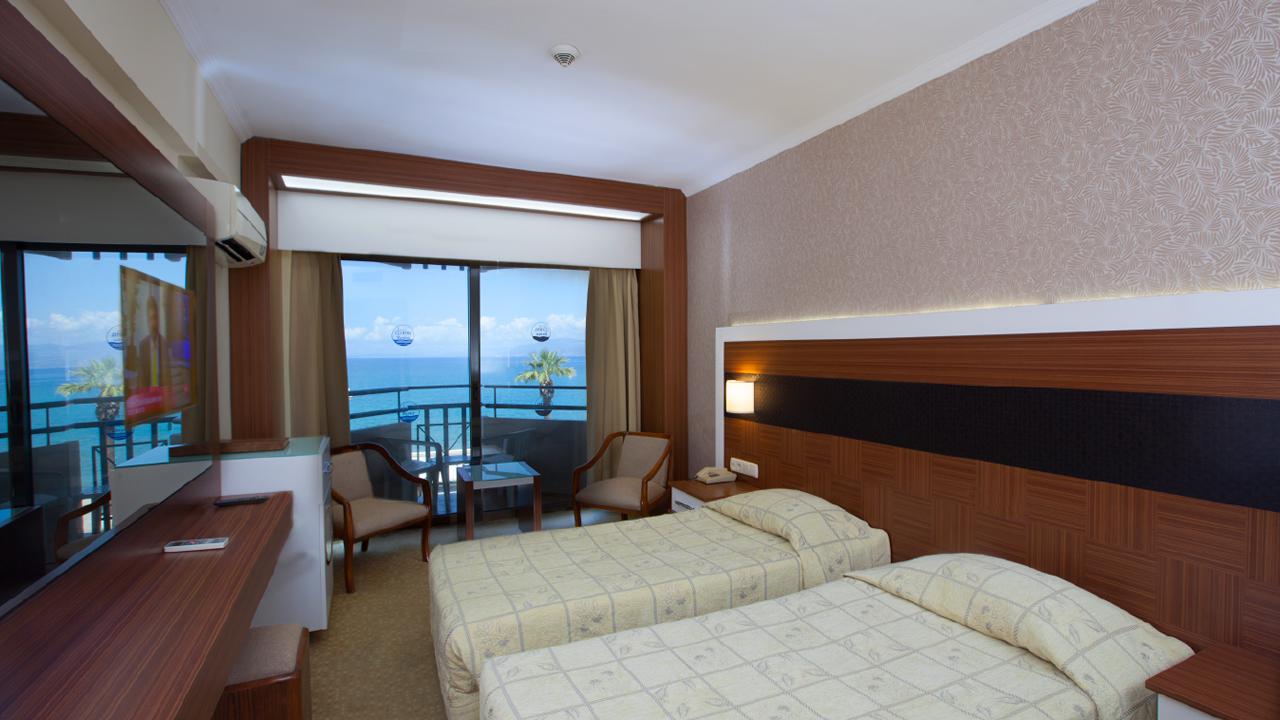8 Dagen halfpension Hotel Derici