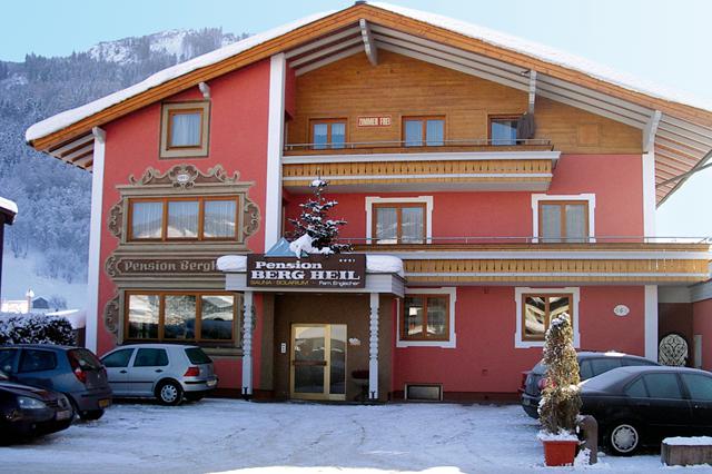 Skivakantie 3* Kaprun € 691,- ⁂ samen met de hond