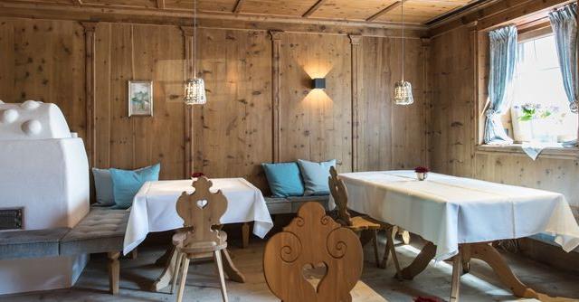 hotel-elisabeth-adults-only