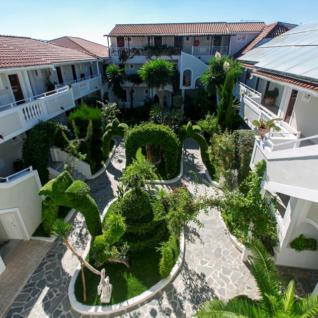 hotel-louros-beach