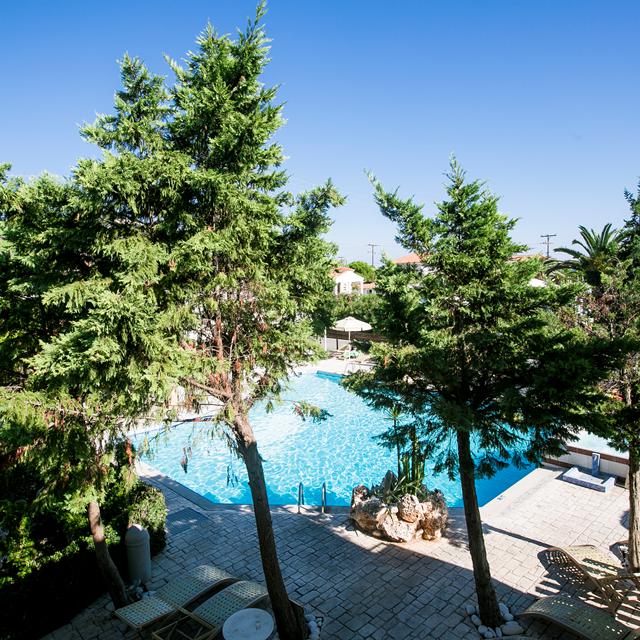 Hotel Louros Beach