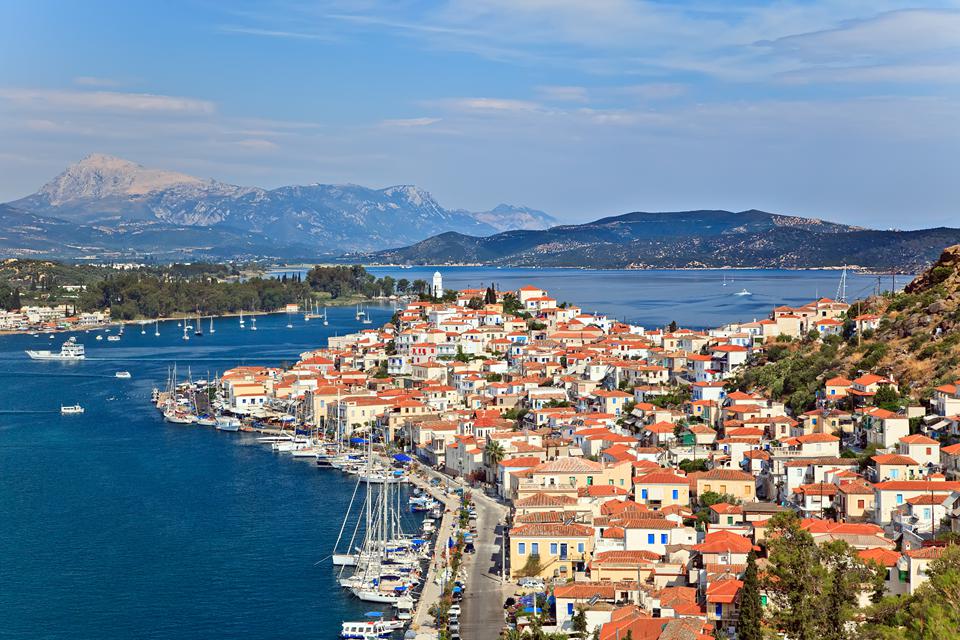 Poros-stad Foto: 1 van 6
