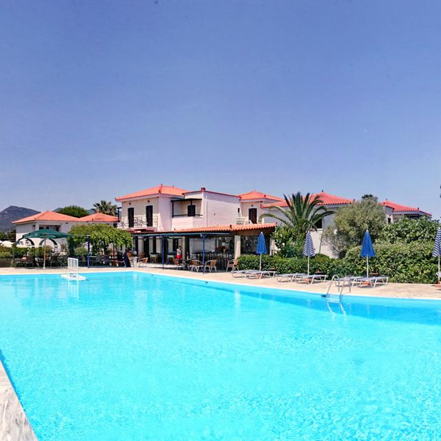 hotel-pela
