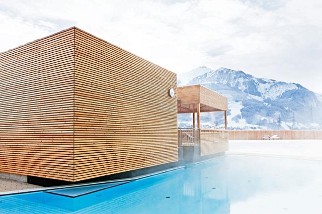 Skiën 4.5* Kaprun € 501,- 【met de hele familie】