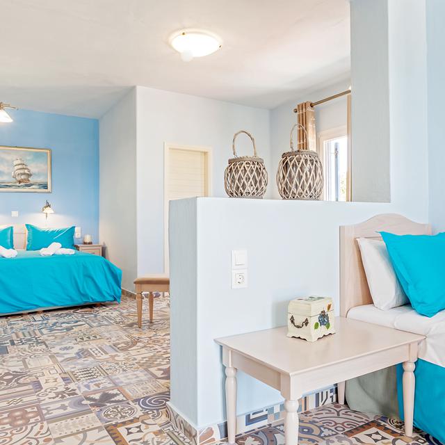 hotel-stafylos-suites