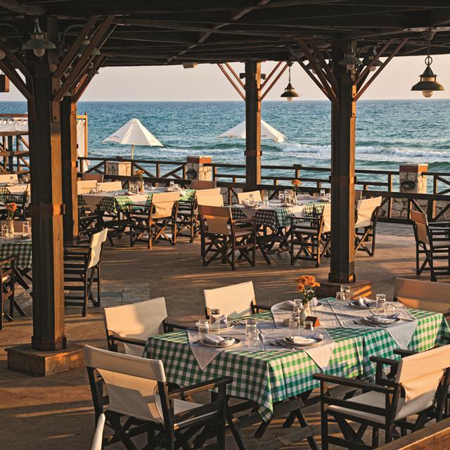 hotel-aldemar-olympian-village