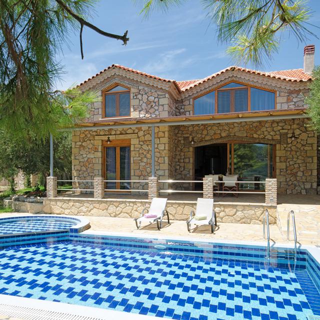 villa-tireda