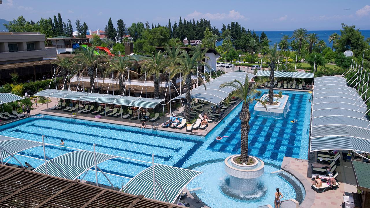 Hotel Crystal de Luxe Resort & Spa