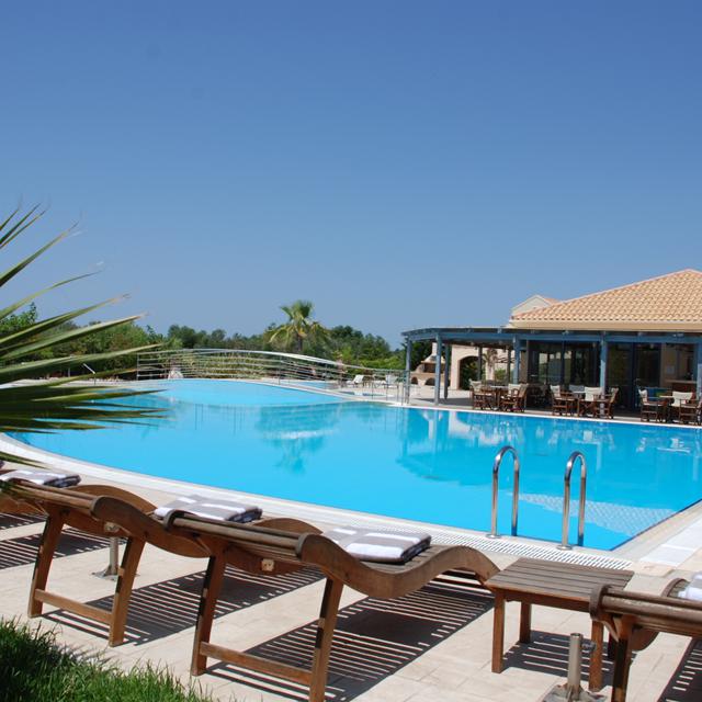 Appartementen Avithos Resort