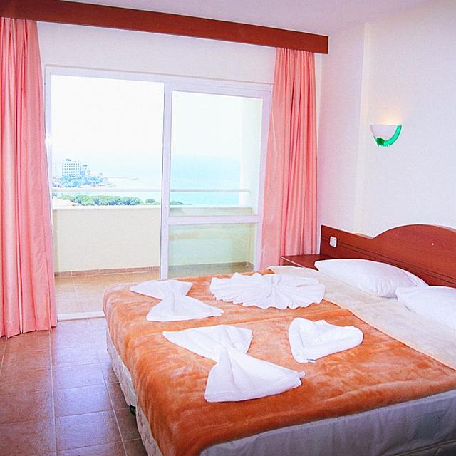 Appartementen Tuntas Family Suites Kusadasi