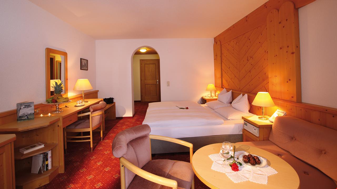 8 Dagen halfpension Hotel Büntali