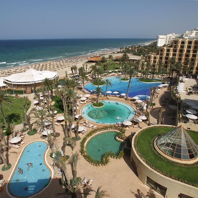 Hotel Mövenpick Resort & Marine Spa