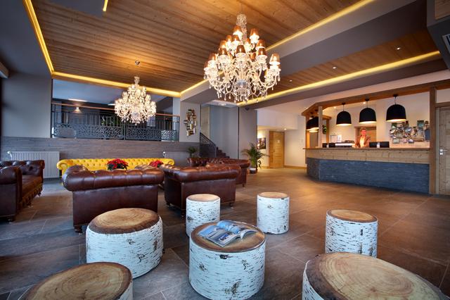 Wellness 5* Paradiski € 980,- | parkeerplaats, kluisje op kamer, wellness, restaurant(s), wifi, zwembad, sauna