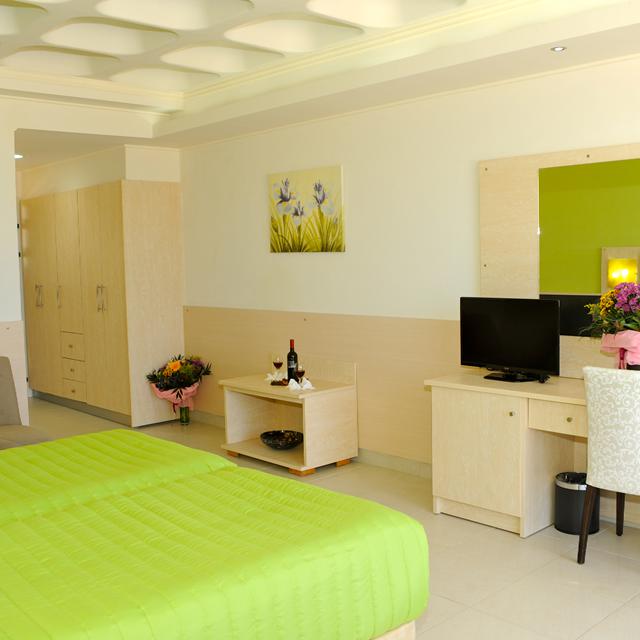 Hotel Kouros Palace