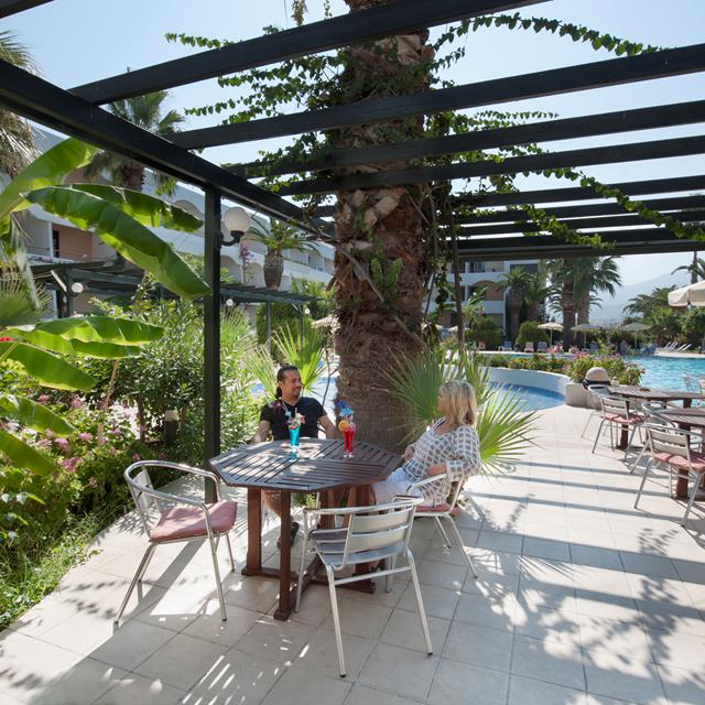 hotel-tigaki-beach