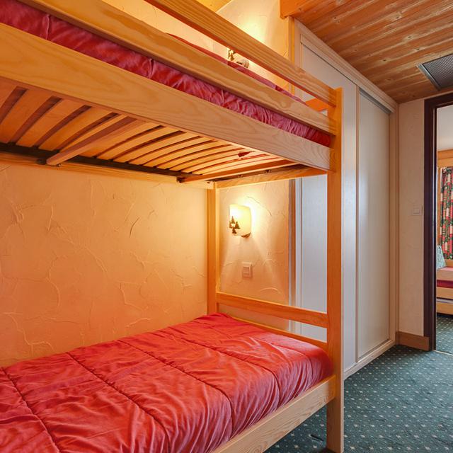 residence-quirlies