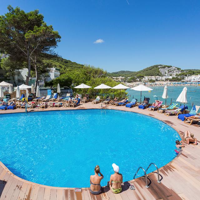 palladium-hotel-cala-llonga-adults-only