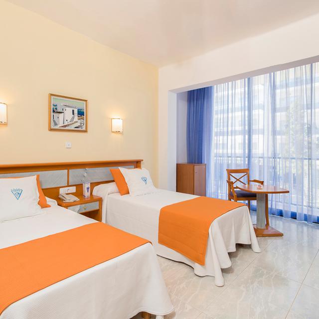 hotel-osiris-ibiza