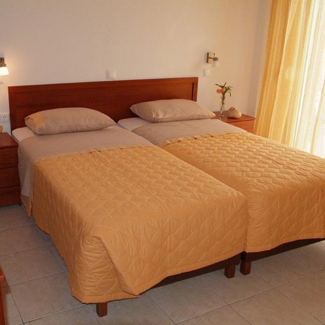 hotel-stratos