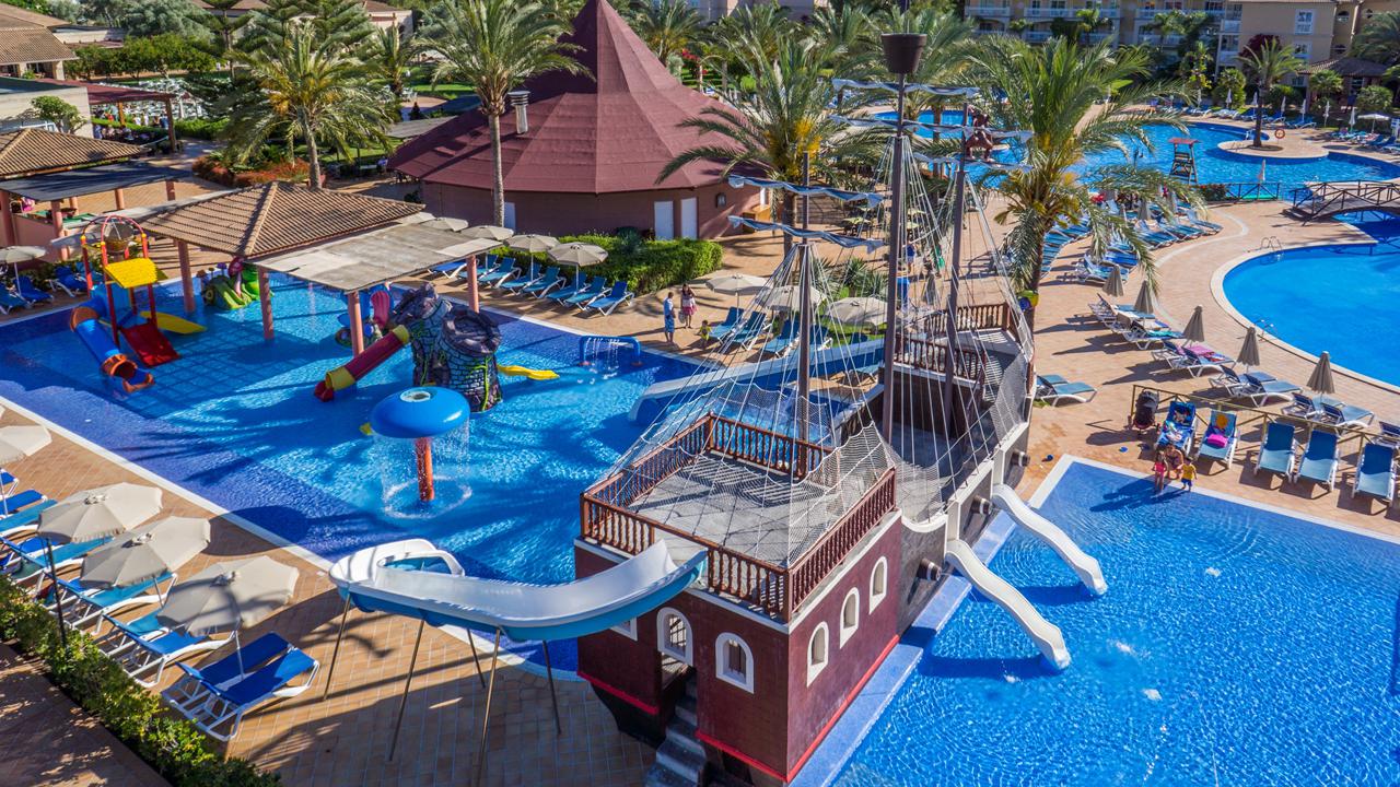 Aparthotel Zafiro Ca'n Picafort