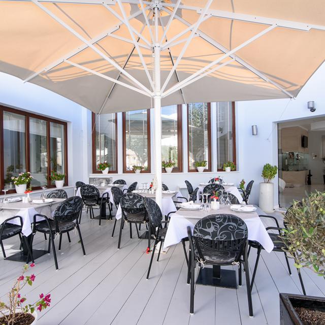 hotel-la-mer-deluxe-spa-adults-only