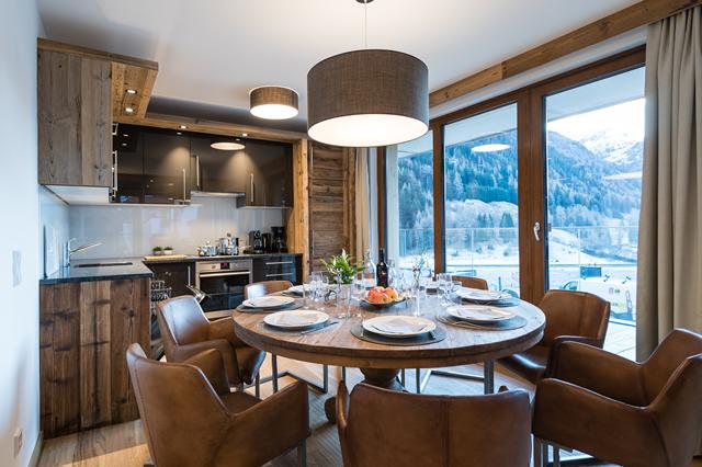 Sneeuwzeker 4.5* Oostenrijk € 891,- 【lekker aprés-skiën】