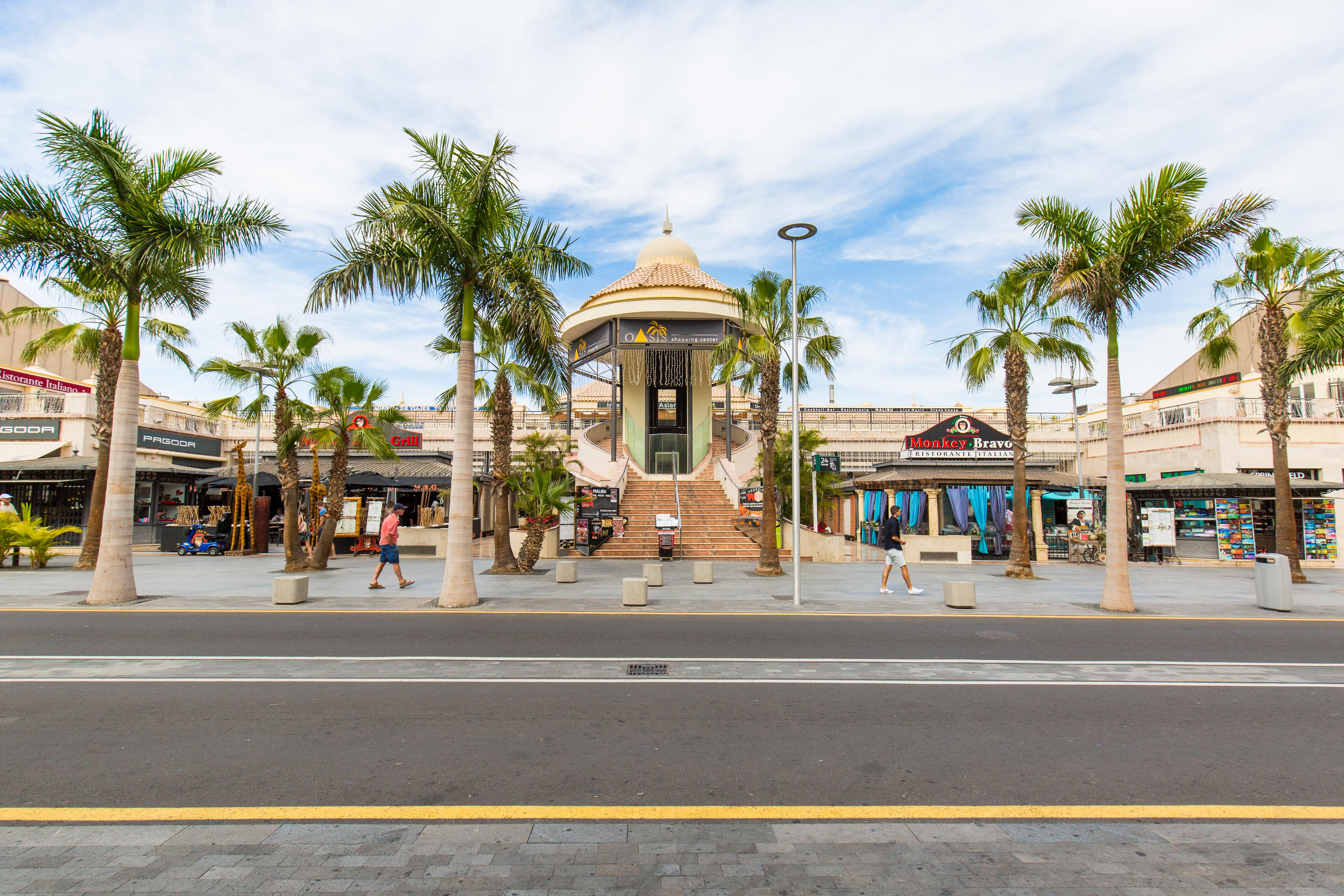 Playa de las Americas Foto: 2 van 14